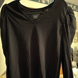 Chico’s Size 2 U.S. Size L Black Top